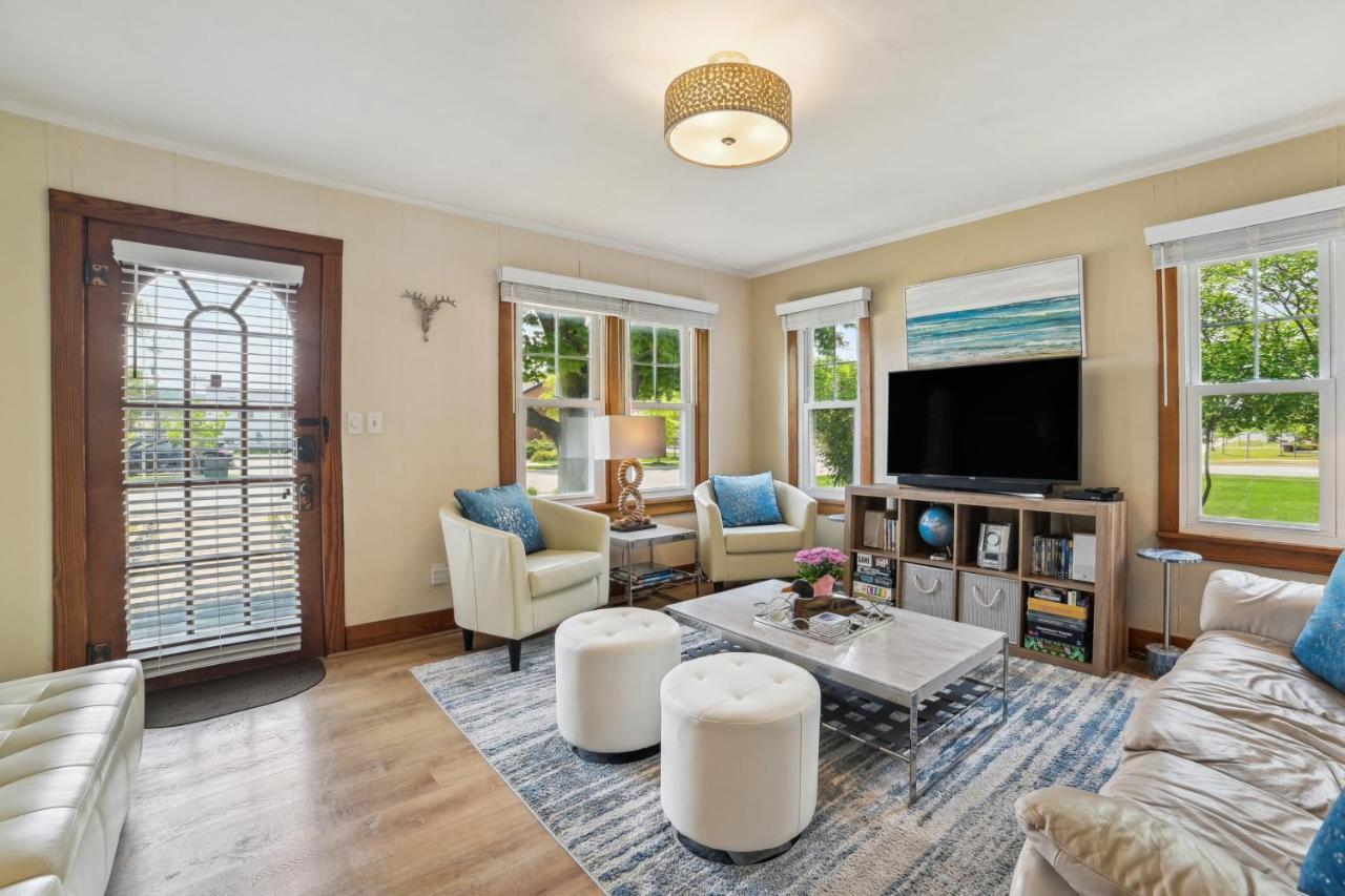 Boyne City Cottage Walk To Downtown And Lake! المظهر الخارجي الصورة