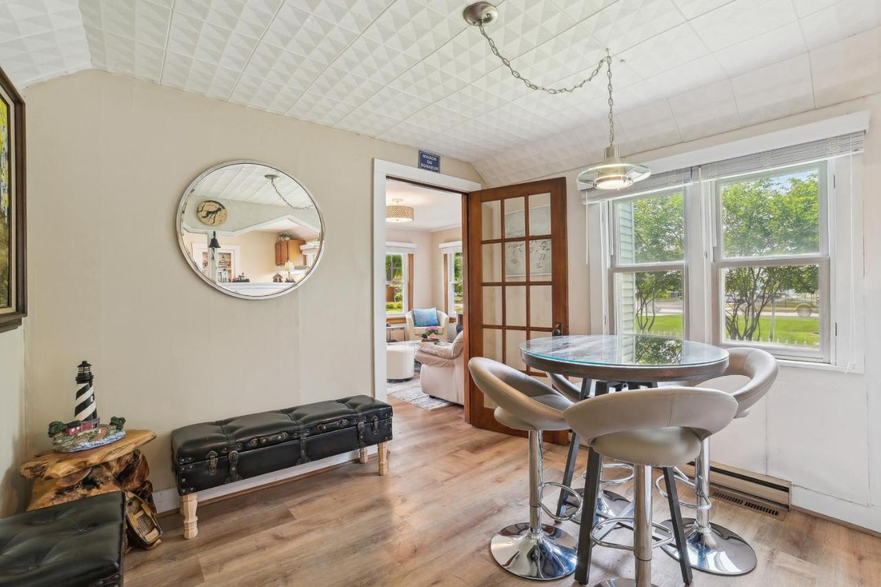 Boyne City Cottage Walk To Downtown And Lake! المظهر الخارجي الصورة